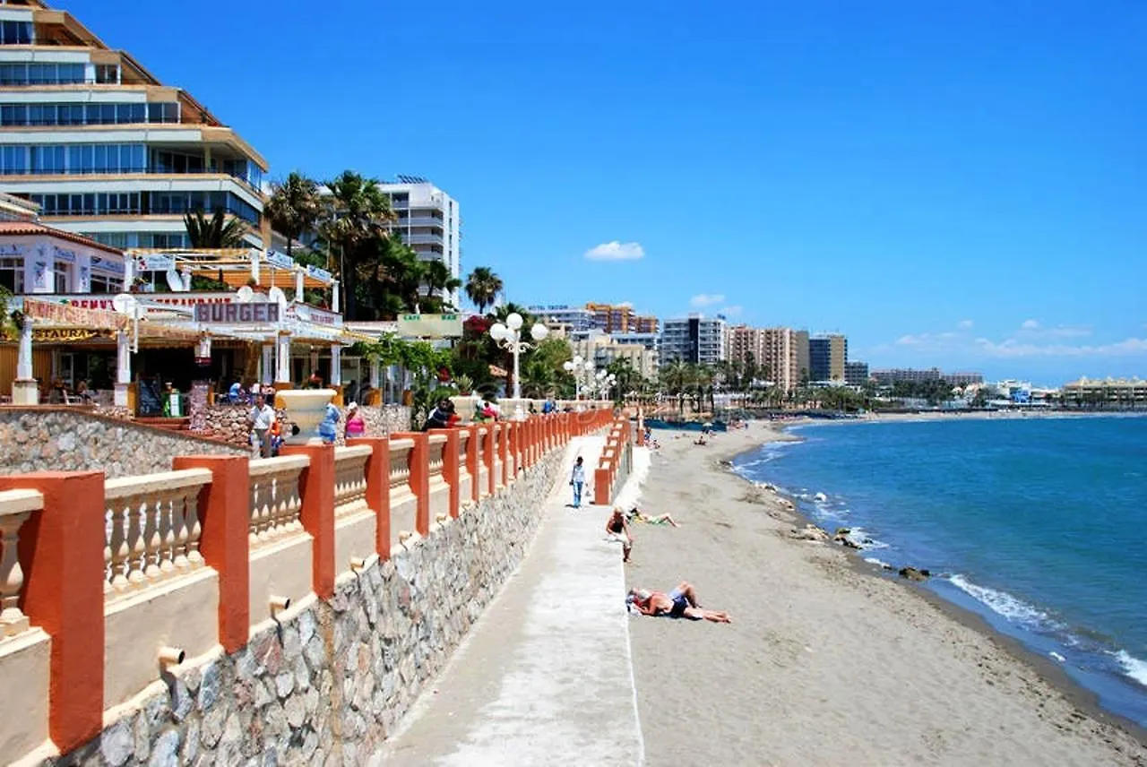 Apartment Avenida Rocio Jurado Benalmádena